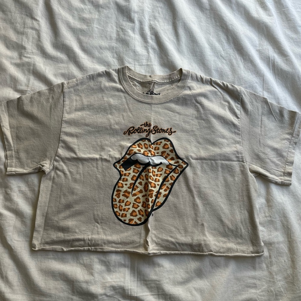 Gray Crew Neck Graphic T-Shirt